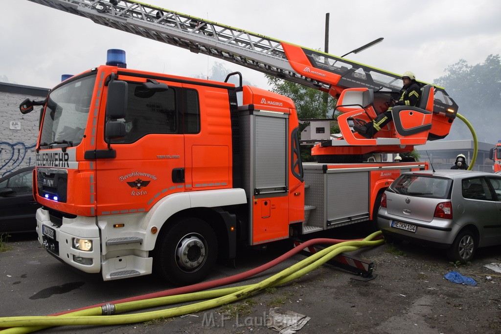Feuer 3 Koeln Zollstock Hoenninger Weg P186.JPG - Miklos Laubert